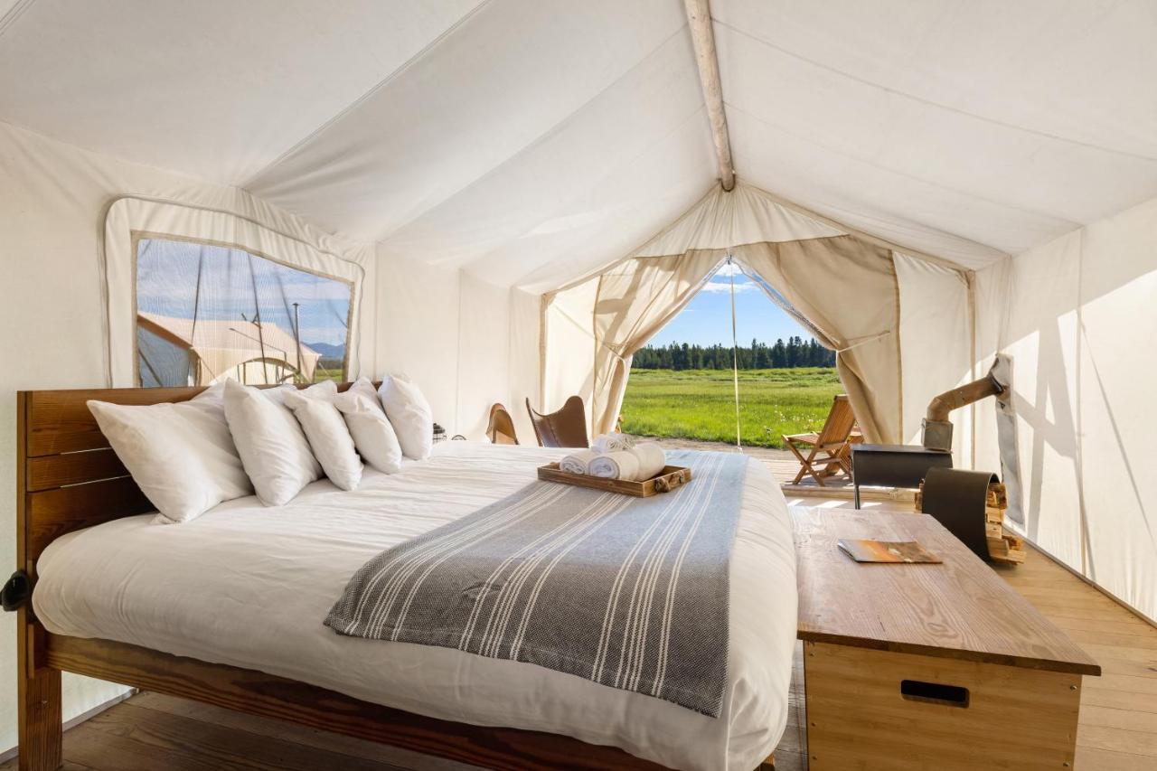 Under Canvas West Yellowstone Eksteriør bilde