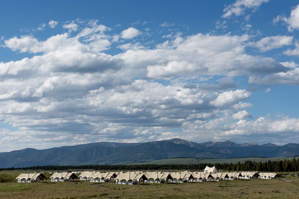 Under Canvas West Yellowstone Eksteriør bilde