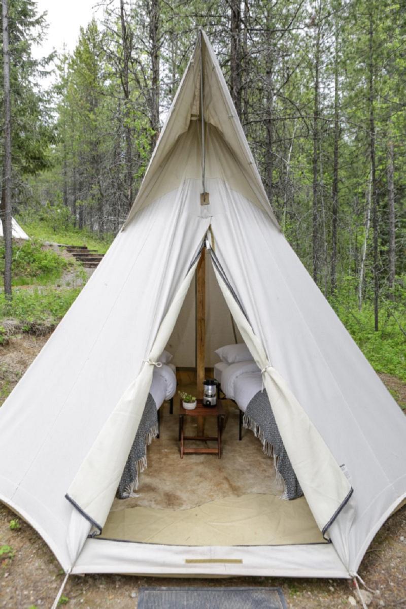 Under Canvas West Yellowstone Eksteriør bilde